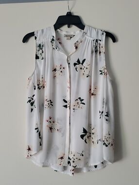 Lucky Brand White Sleeveless Floral Button-Front Camisole